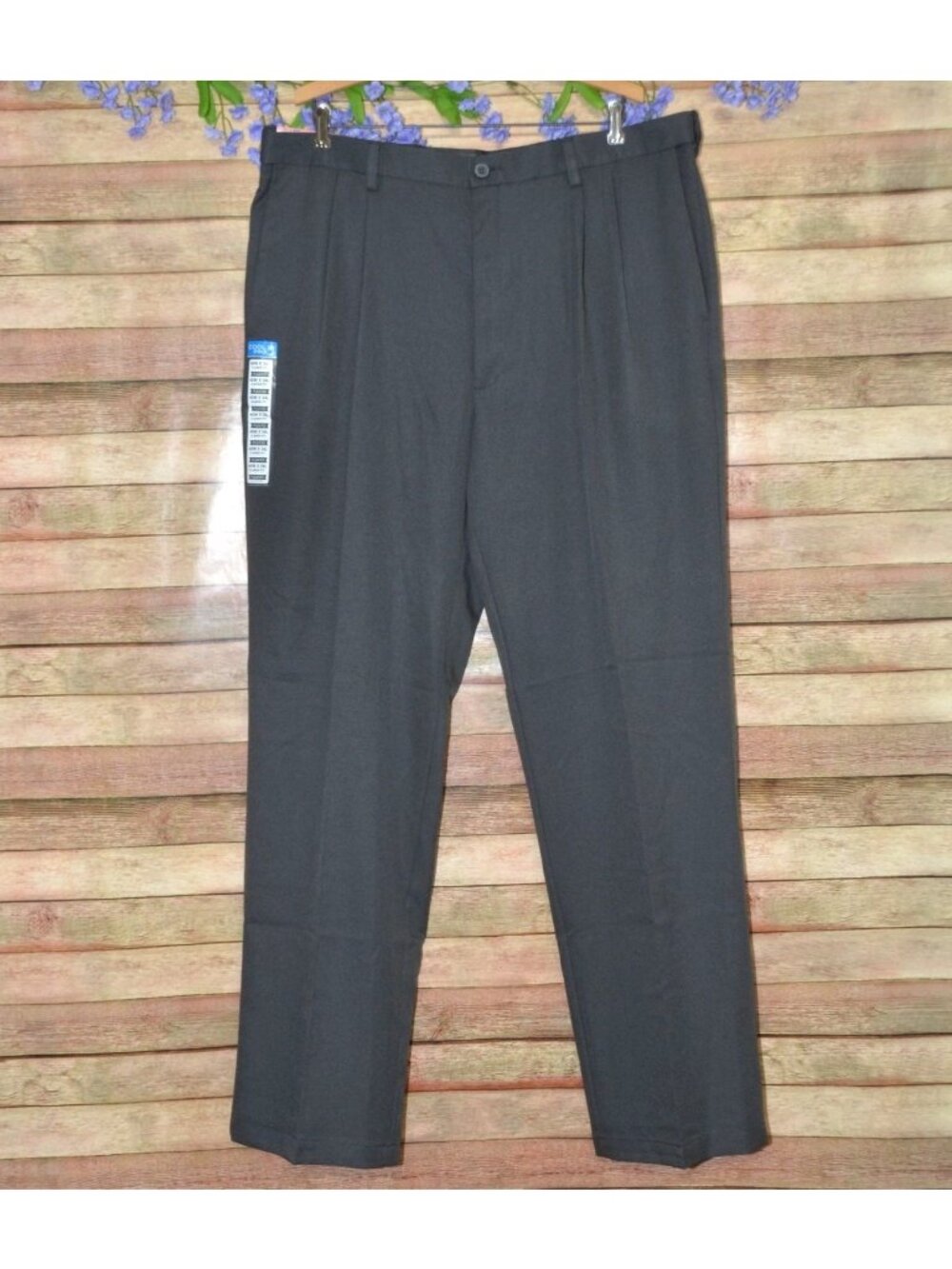 NWT Haggar Cool 18 Pro Golf Pants Mens 40 x 34 Dark Gray Classic Fit Performance